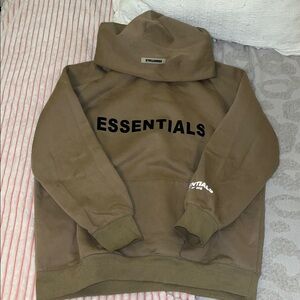 The best essentials fear of god hoodie dupe!